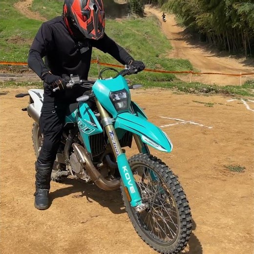 The ultimate off-road bike for public roads! KOVE 450ENDURO Re Test Ride