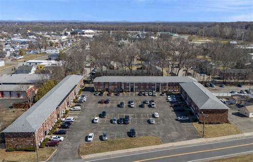 131-155 River St, West Springfield, MA 01089 - Imperial Apartments | LoopNet