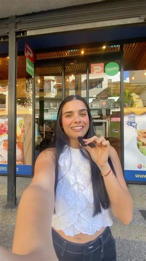 Sushi Delivery Venezuela on Instagram: "¡Lo que tú esperabas..! 🤗 Ya puedes disfrutar tus rolls premium al mejor precio. Sólo por este fin de semana (hasta domingo 01/02) REF 11,99 a tasa BCV. ¡Ven que te esperamos… pssss también por Delivery! Avila Roll Grado 33 Grado 33 Especial Ebi Crunch #soysuahilovers #sushitime #caracas"