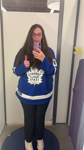 Trying to buy clothes while still battling body dysmorphia and bad self image is quite the challenge. And honestly not something I recommend to do two hours before you have to go to work. maybe I’ll go back and buy the grey pants at Old Navy… #weightlossjouney #bodydysphormia #tryon #comeshopwithme #oldnavytryon