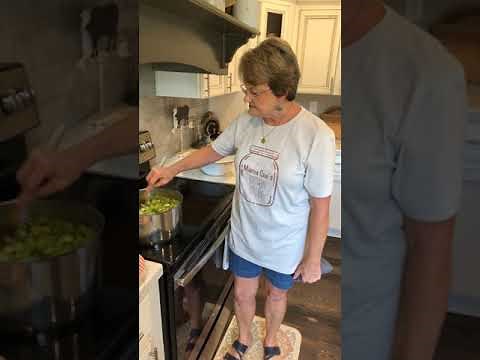 CANNED OKRA by Mama Sue's Southern Kitchen | Canning Vegetables