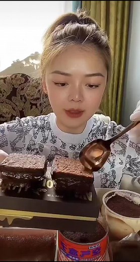 Kwai id: youyoude1021 #asmr #moussecake #cake #mukbang #fyp #foryoupage #kwai #kwaimukbang