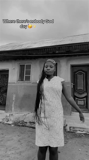 queen sparkle (@queen.sparkle79)’s videos with original sound - Collins3D🧢