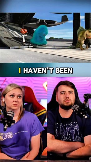 Dreamworks Monsters Vs Aliens REACTION! #dreamworks #monstersvsaliens | Galaxy Geeks