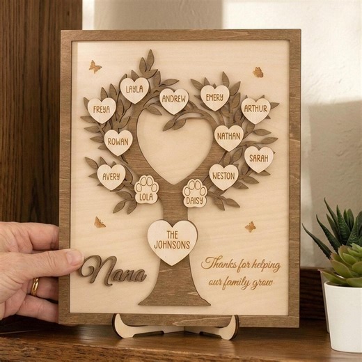 Custom Family Tree Sign With Engraved Names and Heart D53 - Etsy