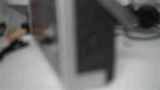 The timeless charm of my Philips 425 radio