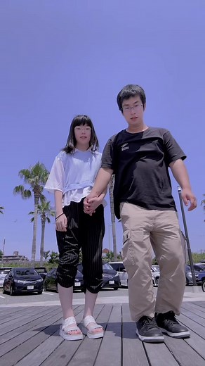 社会人カップルの記念日ダンス動画