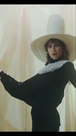 Aldous Harding - The Barrel #music
