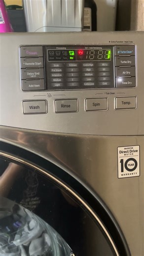 LG 15/8 KG Clothes Washer & Dryer End of Drying Cycle