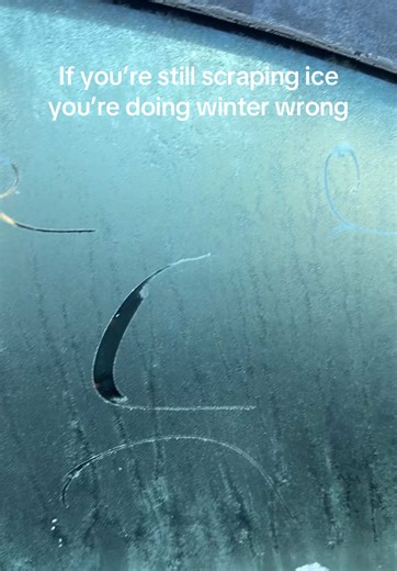 Fast-Acting De-Icer for Effortless Winter Prep