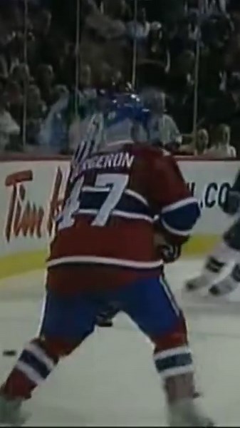 Colby Armstrong ➡️ Marc- Andre Bergeron • #HFhits #Thrashers #GoHabsGo • 2009 #NHL | hockeyfights.com