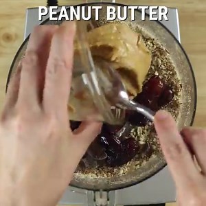 Chocolate Quinoa Bites. Find Recipe: https://taste.md/29X1gkP | Nourish by Tastemade