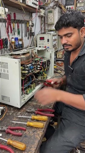 🔧 Stabilizer Repair in Action | Expert Technician Fixing Voltage Stabilizer ⚡