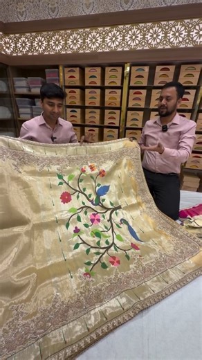 Trisha Silks on Instagram: "✨ Paithani Tissue Reveal — Royal Elegance Unveiled ✨ First of all, a big congratulations to all our lovely viewers and customers who guessed it right! 🎉 Yes — this is a pure Paithani tissue saree ✨🤍 A breathtaking off-white Paithani tissue, highlighted with rich gold shimmer and elegant stripe weaving across the body. It is beautifully finished with a Muniya border and an exquisite Paithani bridge pallu, enhanced with premium Zardozi and Resham embroidery 👑 The sar