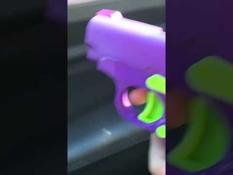 Snake puppet plays gta