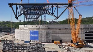 【超级起重机】利勃海尔全地面起重机和履带式桁架臂起重机工作