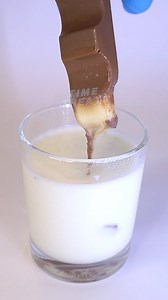 Kinder Chocolate Milk Decomposition Timelapse #reels #kinderchocolate #satisfyingvideos #satisfying #milk #spoiledfood | Time Treats