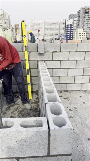 🏠 Turning Dreams into Homes #ConstructionLife #Engineering #CivilWork #HardWork #BuildingDreams #Construction #SafetyFirst | Marker Rofres