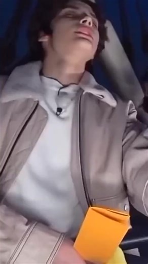 Hueningkai and Taehyun Uyu Song Compilation