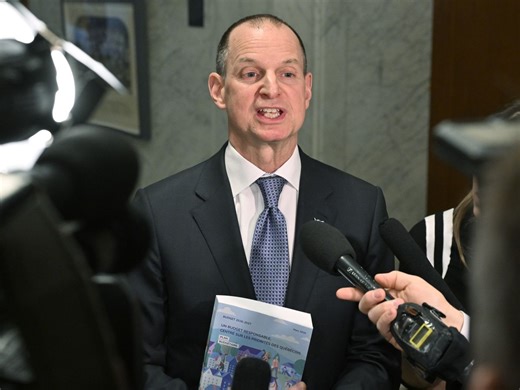 Quebec Budget highlights: More money for businesses, hospitals, transit as deficit drops