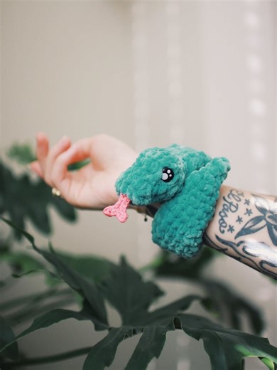 Crochet Slap Bracelet Snake PDF Pattern | Amigurumi Accessory - Etsy