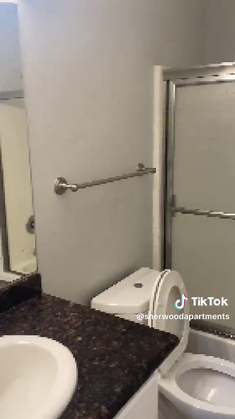 This renovated 3-bed, 2-bath comes with all flooring, brand new stainless steel appliances, a refrigerator, & an in-unit washer/dryer! Available now! #SherwoodApartments #fyp #LosAngelesCounty #Bellflower #Downey #Norwalk #Lakewood #Cerritos #LongBeach #CSULB #CalStateLongBeach #PetFriendly #Dog #Cat #LA #LosAngeles #SoCal #Disneyland #UniversalStudios #CSUDH #CalStateDominguezHills #CerritosCollege #StonewoodMall #CerritosMall #New #Lifestyle #Luxury #2Bedroom #3Bedroom #ApartmentsForRent #Apar