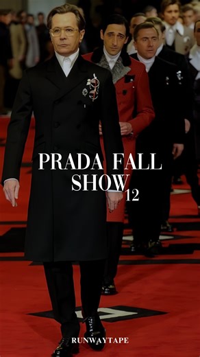 Runway Tape - Fashion & Models on Instagram: "This is so underrated 😭 Follow @runwaytape for more iconic fashion 🤍 #fashion #model #runway"