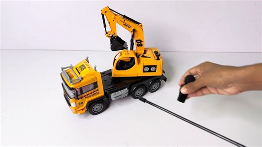 拆箱RC推土机、RC JCB和RC卡车拆箱和测试