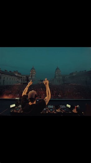 dom dolla x solomun x skepta = danger danger ⚠️
