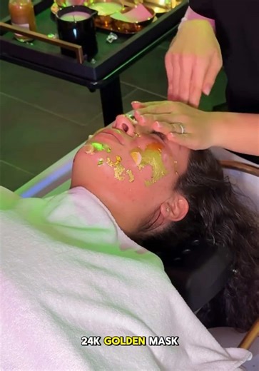 ✨ 𝐑𝐎𝐘𝐀𝐋 𝐆𝐎𝐋𝐃𝐄𝐍 𝐇𝐄𝐀𝐃 𝐒𝐏𝐀 ✨ 𝐄𝐱𝐩𝐞𝐫𝐢𝐞𝐧𝐜𝐞 𝐭𝐡𝐞 𝐩𝐨𝐰𝐞𝐫 𝐨𝐟 𝟐𝟒𝐊 𝐆𝐨𝐥𝐝 𝐟𝐨𝐫 𝐲𝐨𝐮𝐫 𝐬𝐜𝐚𝐥𝐩 & 𝐬𝐤𝐢𝐧. —-------------------------------- 🧚🏻‍♂️ 𝗖𝗵𝗲𝗰𝗸 𝗽𝗿𝗶𝗰𝗲𝘀 𝗮𝗻𝗱 𝗕𝗼𝗼𝗸 𝘆𝗼𝘂𝗿 𝗮𝗽𝗽𝗼𝗶𝗻𝘁𝗺𝗲𝗻𝘁 𝘁𝗼𝗱𝗮𝘆 𝘁𝗼 𝗿𝗲𝗰𝗲𝗶𝘃𝗲 𝘀𝗽𝗲𝗰𝗶𝗮𝗹 𝗼𝗳𝗳𝗲𝗿𝘀: 🌐www.EliteLashes.com or www.EliteHeadSpa.us . 𝐄𝐋𝐈𝐓𝐄 𝐋𝐀𝐒𝐇𝐄𝐒 & 𝐇𝐄𝐀𝐃 𝐒𝐏𝐀 - 𝐒𝐀𝐍 𝐀𝐍𝐓𝐎𝐍𝐈𝐎 - We Have 3 Locations- 𝟭𝘀𝘁 𝗹𝗼𝗰𝗮𝘁𝗶𝗼𝗻 - 𝗦𝘁𝗼𝗻𝗲 𝗢𝗮𝗸: 🏢