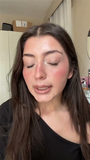 bayılıyoruuum üzgünüm ben böyle seviyorum… charlotte tilbury kim k w reklam yok