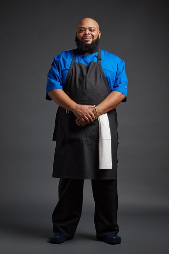 👨‍🍳⚡️ Discover the culinary magic that earned Alain appearances on four Food Network cooking shows, including a special episode where he took actor and entrepreneur Chris "Ludacris" Bridges 😎 on a tantalizing tour of Little Haiti. ✌️🇭🇹🇺🇸 With a profound understanding of Haitian cuisine and an impeccable sense of flavor, Alain crafts unforgettable culinary experiences. 🍽🥣 Read his interview📝🧾 and more >> https://bit.ly/3NsZdFN | ChefUniforms.com