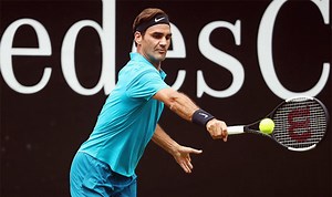 Stuttgart Open final: Roger Federer defeats Milos Raonic
