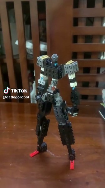 Khung Xương Mới: Khám Phá Thế Giới Lego Mech