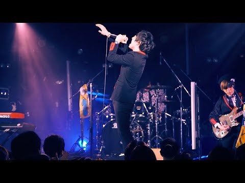 Official髭男dism - 「犬かキャットかで死ぬまで喧嘩しよう！」「異端なスター」（Official Live Video）