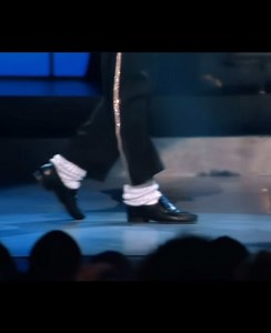 Michael Jackson's Billie Jean Live Performance Highlights