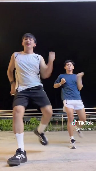 Stateside Dance Tutorial with Ryan Calatong