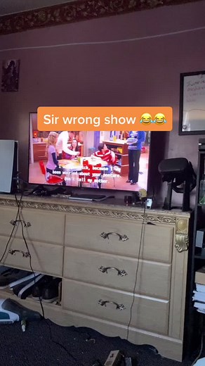 Drake Bell Cameo on Nickelodeon's iCarly - Hilarious Moment!