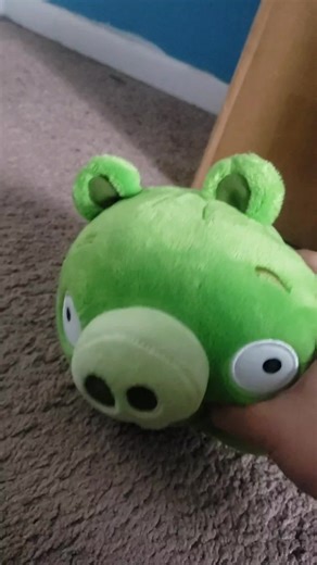 Fully remastered but with pigs #angrybirds #asdfmovie