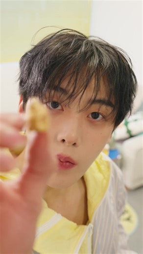 ‘Popcorn’ Cover by 산하 – A Mesmerizing Performance