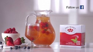 Nothing is better than summer and a glass of bursting-with-berries #FiveRosesIcedTea! | Five Roses Tea