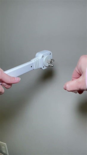 .. the life hack we all need no more extension cords, only Electrical Outlet Extenders 👏🏻