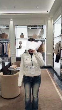 Moncler down cardigan in the 2 million won range, is it worth the money?💸 In-store purchase revie...