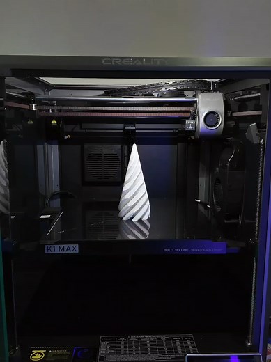 🔺✨ Impossible Pyramid Passthrough - A Mind-Bending 3D Puzzle! ✨🔺