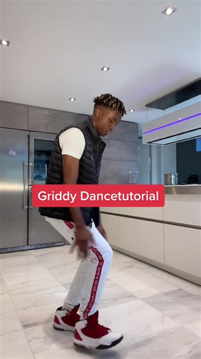 Griddy Dance Tutorial: Learn How to Master the Griddy Move!