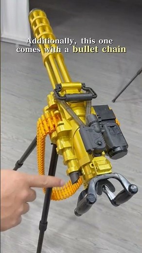 Here comes the dual-barrel Golden Gatling water bullet gun! Electric-powered with extremely fierce