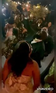 Happy Friday💃🏽 For this first dance the bride was surprised with her favorite artist Djuric “Dju Dju V” Virginie! Cheers to the newlyweds🥂 | Cheers by Unique Wedding & Party Services