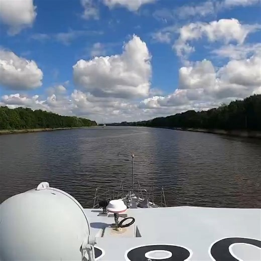 Six Royal Navy vessels have arrived in the Baltic to take part in drone swarm and underwater robotics training⚓️ HMS Archer, Dasher, Example, Biter, Pursuer, and Smiter are all taking part in this major Nato exercise. Read more👇🔗 | Forces News