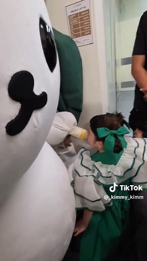 Taynew dan Polcasan: Momen Manis Bersama 🍼