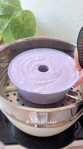 2.9M views · 24K reactions | Tanpa baking soda tanpa baking powder bisa mengembang sempurna  #bolukukus #resepkue #idejualan #resepmudah | Wanda kitchen | Facebook